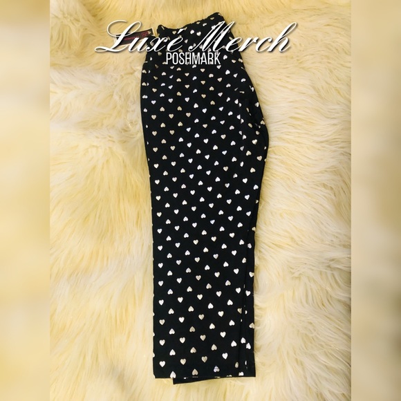 NWT - No Boundaries Women’s Leggings -Capri style - Picture 3 of 5